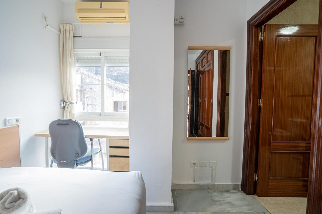 Stay U-Nique Apartment Alonso Benitez Malaga Bagian luar foto